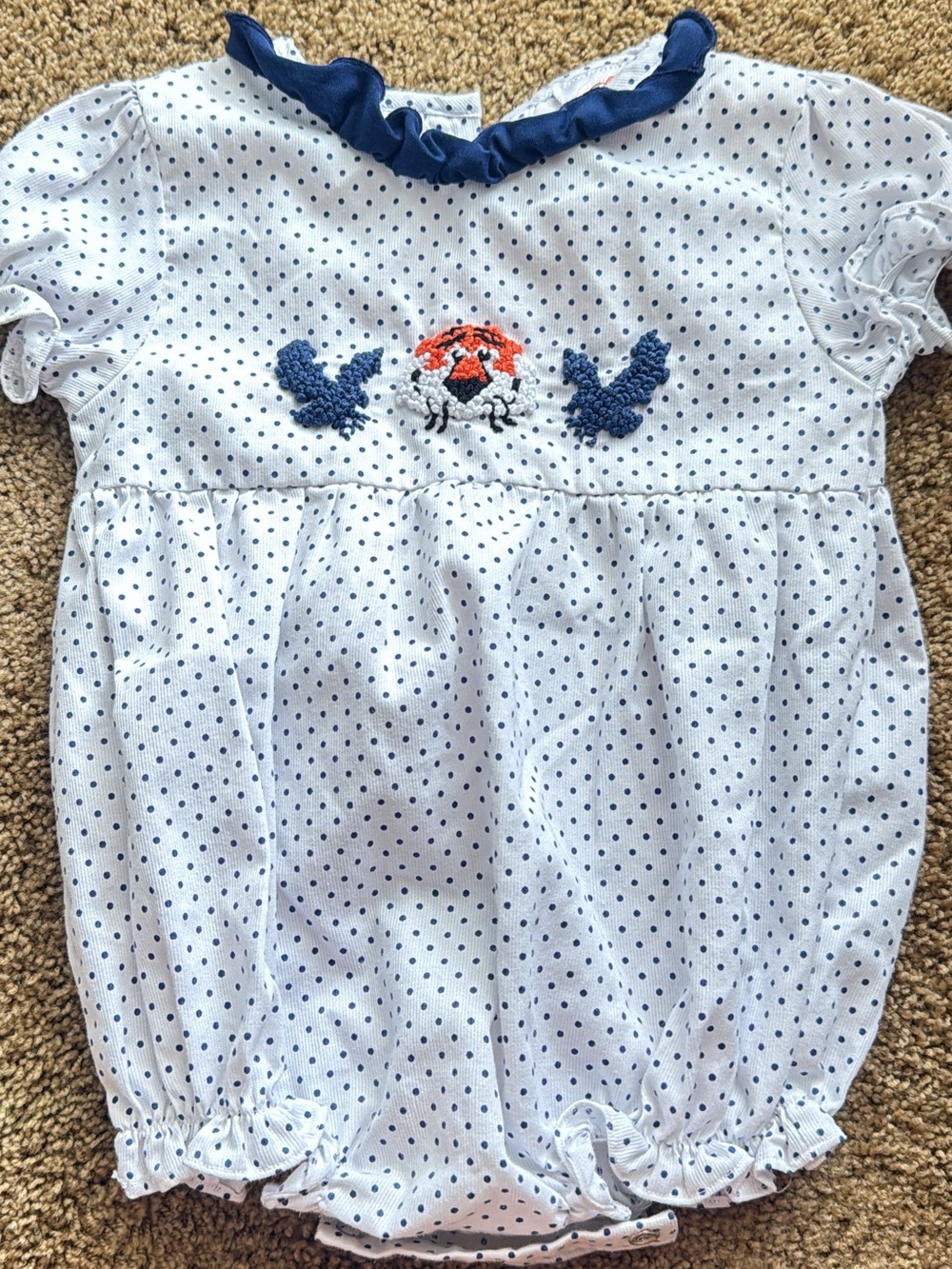 Auburn French Knot Bubble